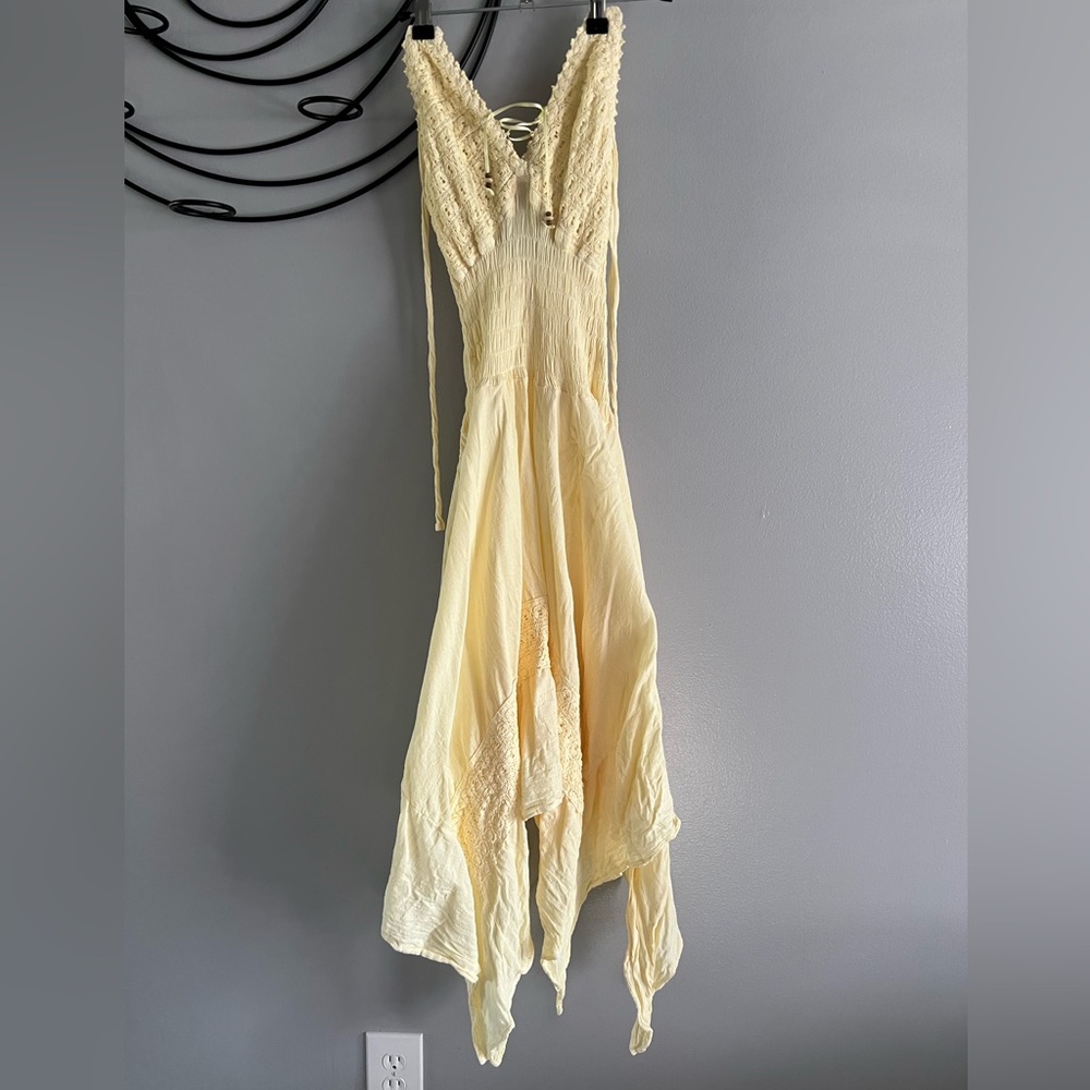 Elegant Yellow Maxi Dress